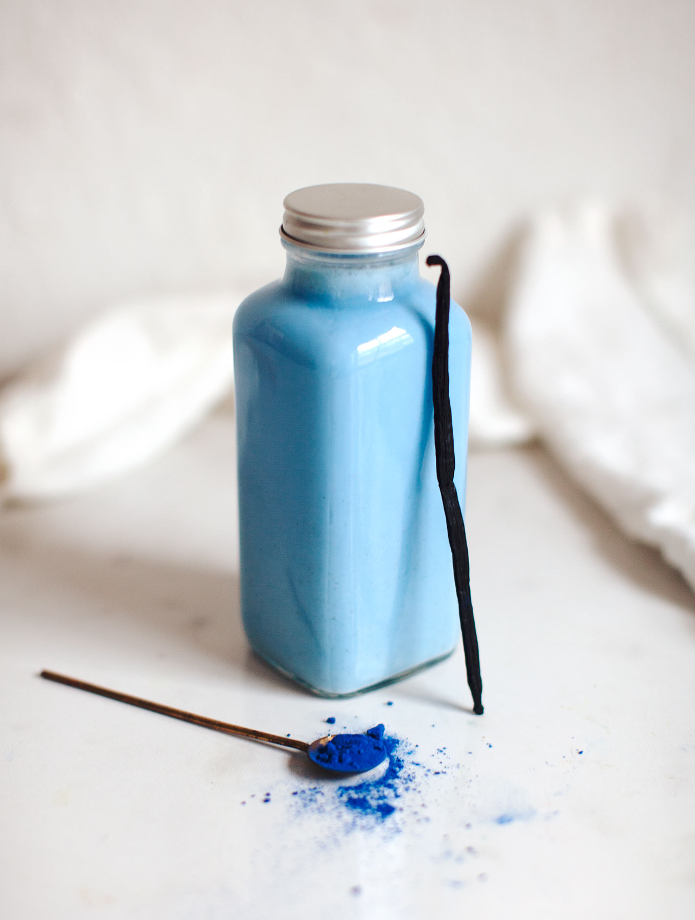 Blue Wave Spirulina Milk
