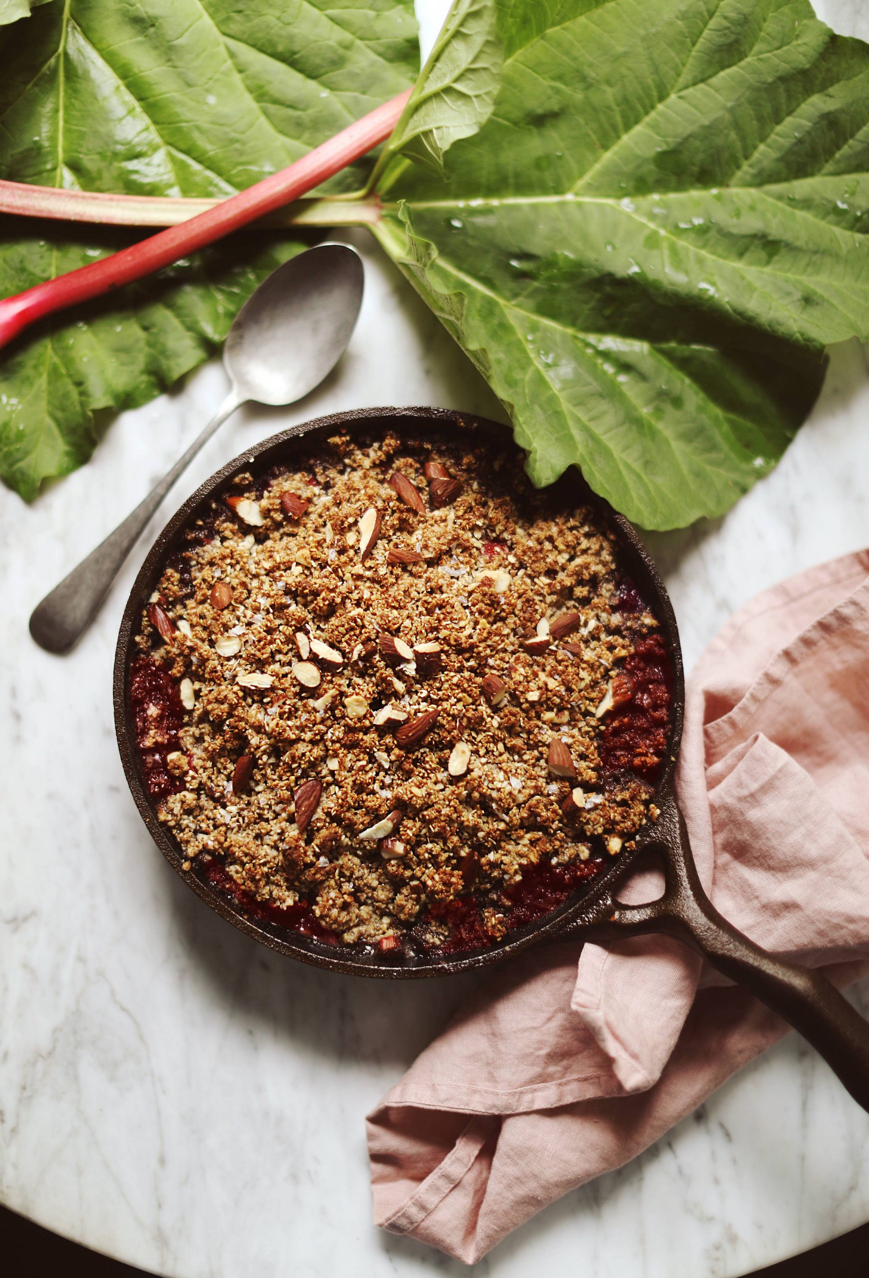 rhubarbcrisp2